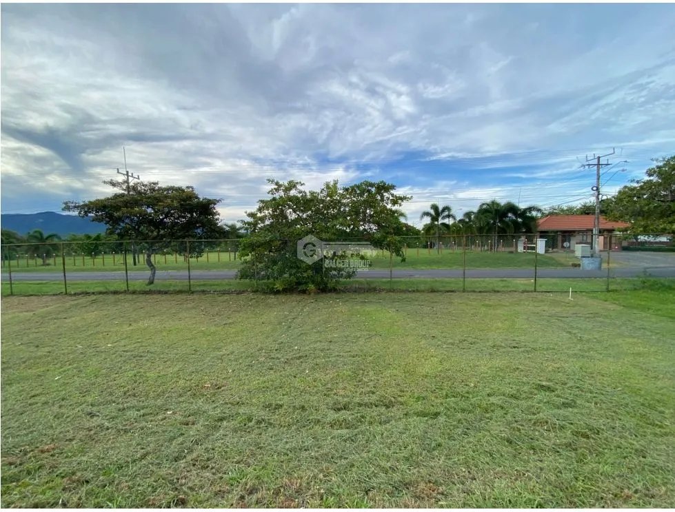 TERRENO EN CHAME  COLONIA SANTA LUCIA / 720M  /AREA SOCIAL
