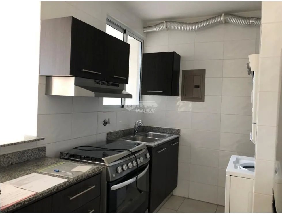 SE VENDE APARTAMENTO EN EDISON PARK PH VIVENDI TOWERS CON 2 HABITACION
