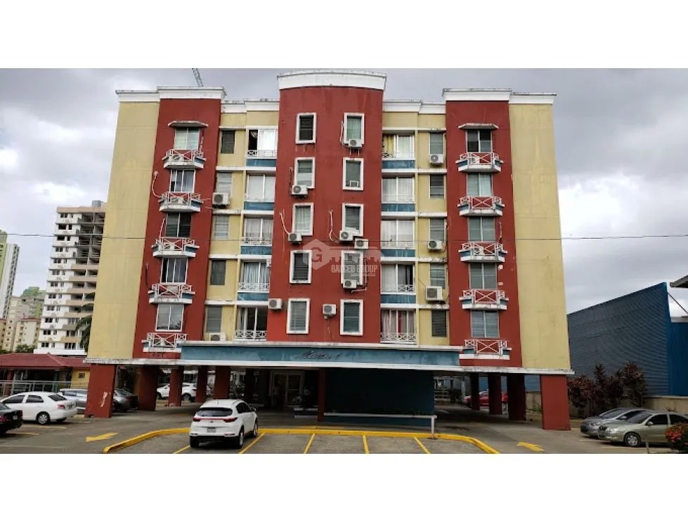 SE VENDE APARTAMENTO EN CONDADO DEL REY PH TORRES DE MILAN CON BALCON