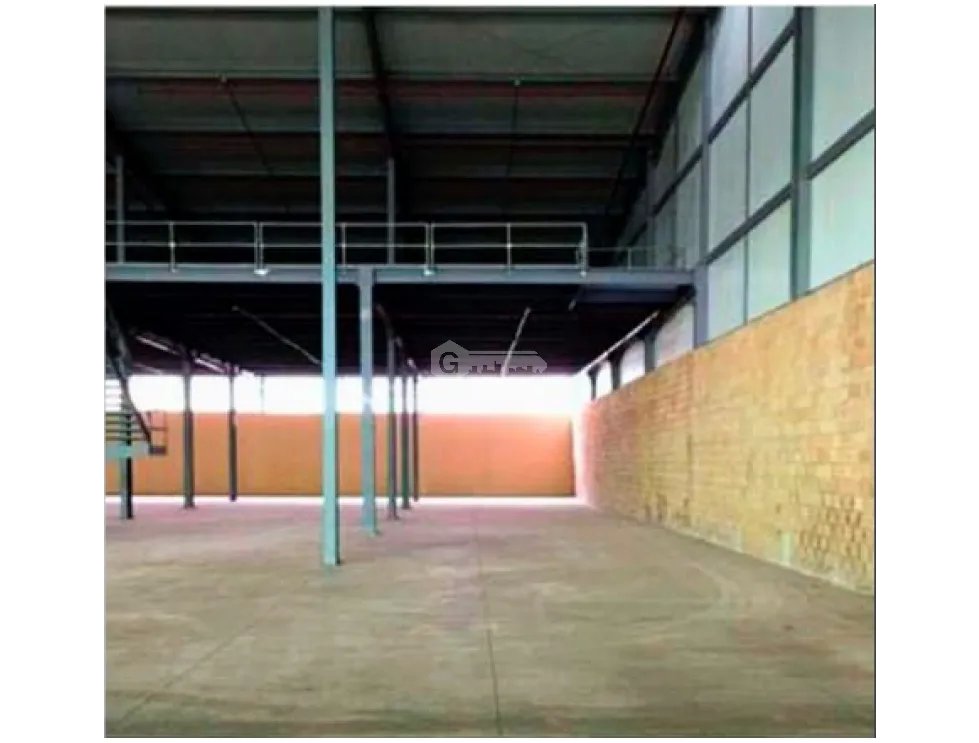 Warehouse for sale in San Miguelito