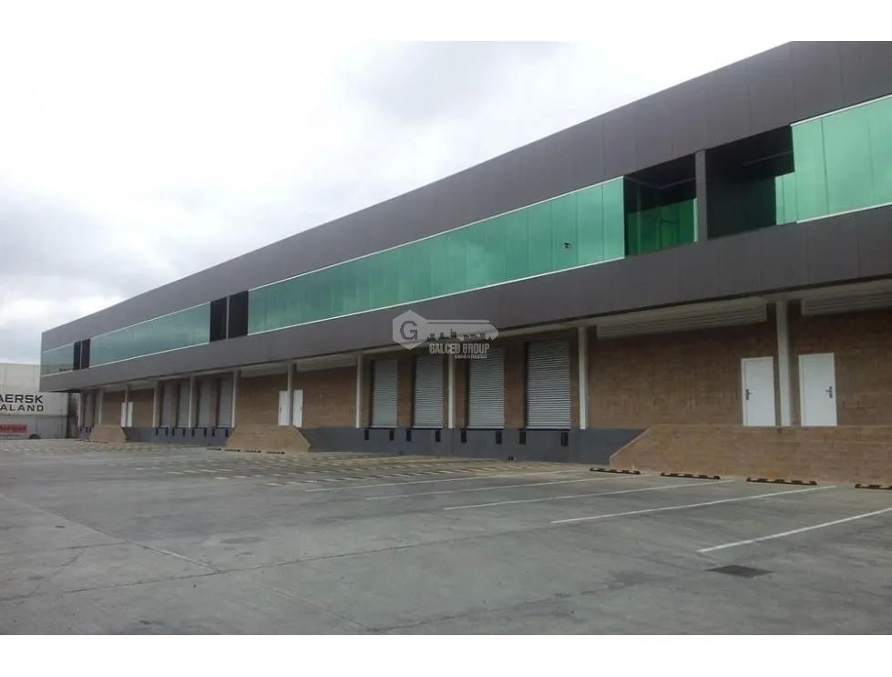 Warehouse for sale in San Miguelito