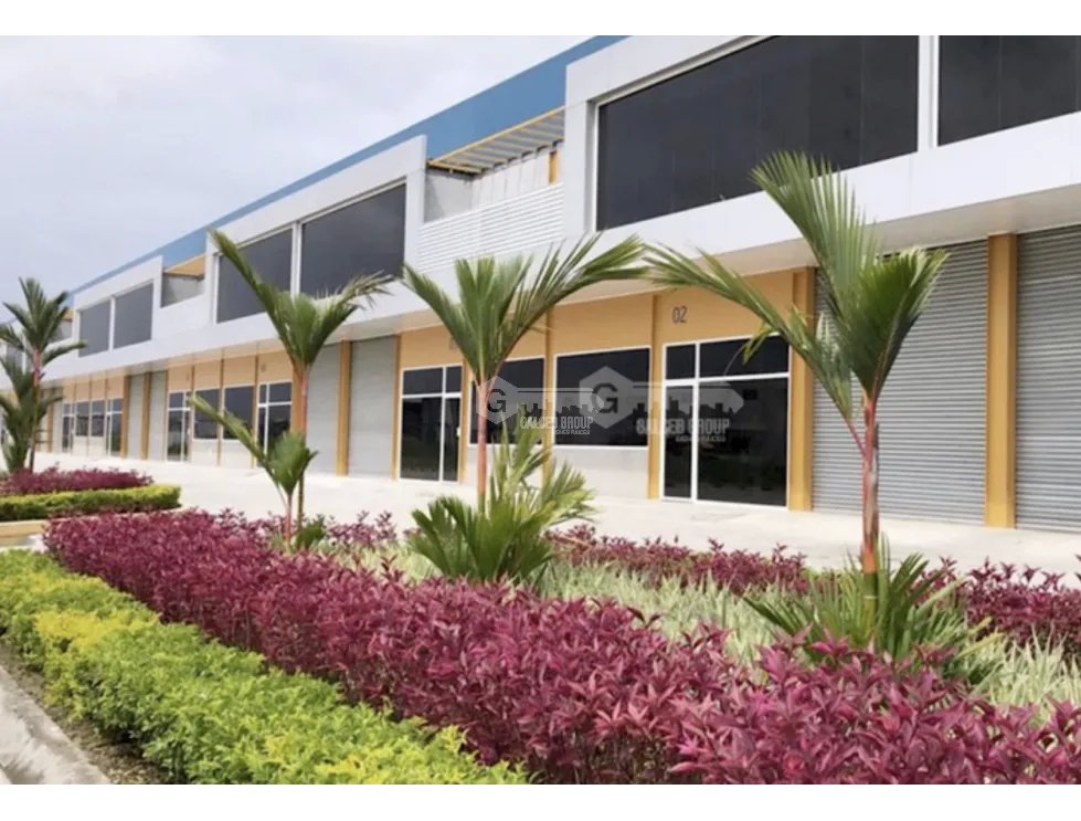 Warehouse for sale in 24 de Diciembre