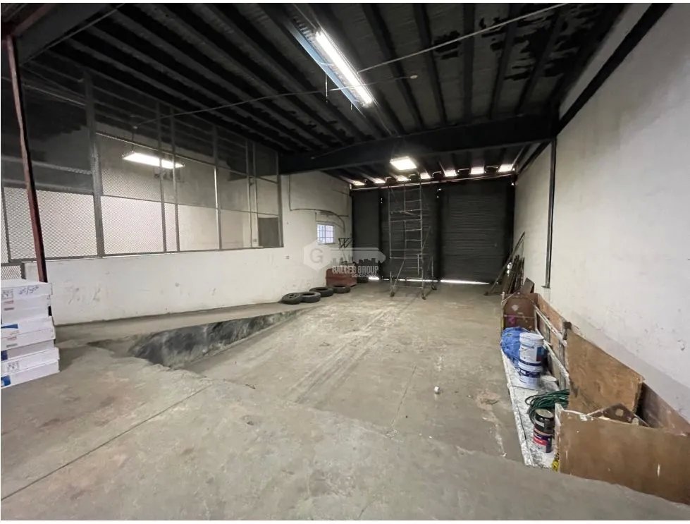 COLON / ZONA LIBRE / GALERA COMERCIAL FRANCE FIELD / 1628M / 2 NIVELES