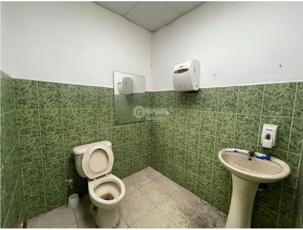 COLON / ZONA LIBRE / GALERA COMERCIAL FRANCE FIELD / 1628M / 2 NIVELES
