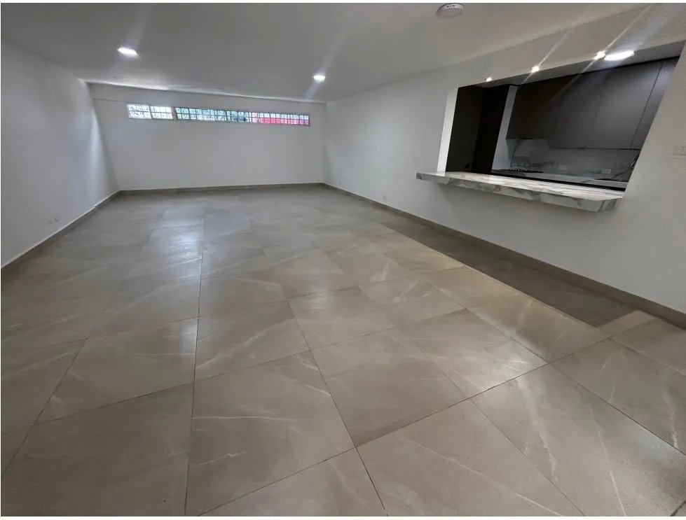SAN FRANCISCO / URB. FLAMINGO / 240M / 4 HABITACION / 3 BAÑOS