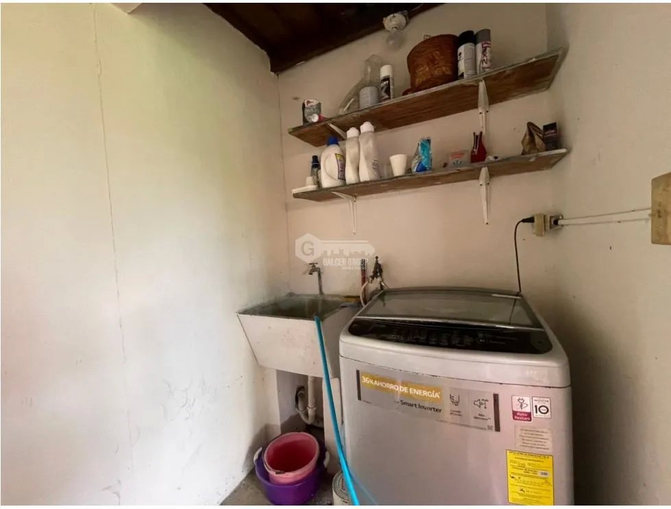 SE VENDE CASA EN HATO PINTADO 12 DE OCTUBRE DE 495M CON 3 HABITACIONES