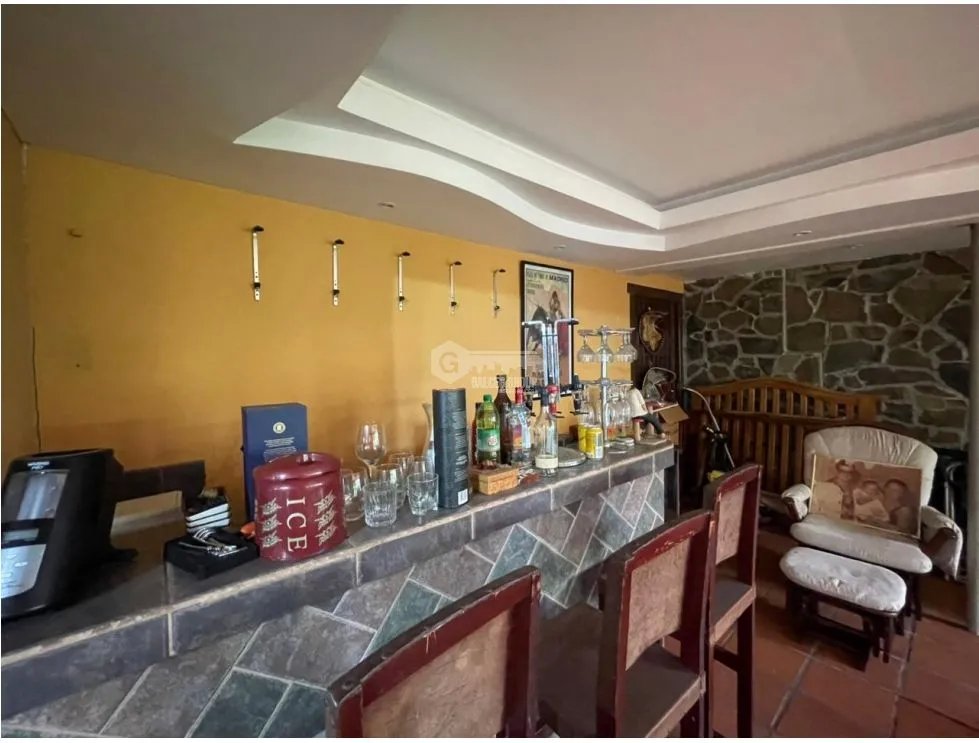 SE VENDE CASA EN HATO PINTADO 12 DE OCTUBRE DE 495M CON 3 HABITACIONES