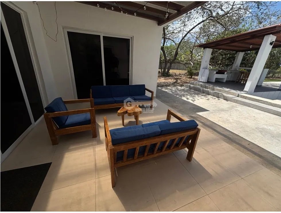 GORGONA / 800M / 3 HABITACIONES / PISCINA / A 1 CUADRA DE PLAYA MALIBU