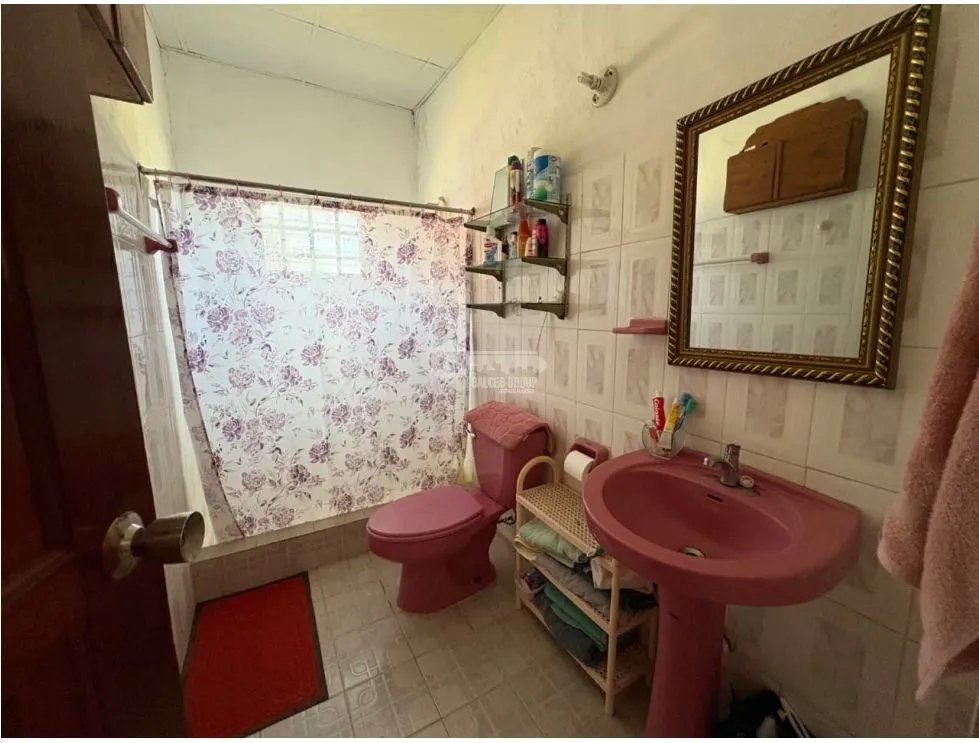 Single Family House for sale in San Carlos