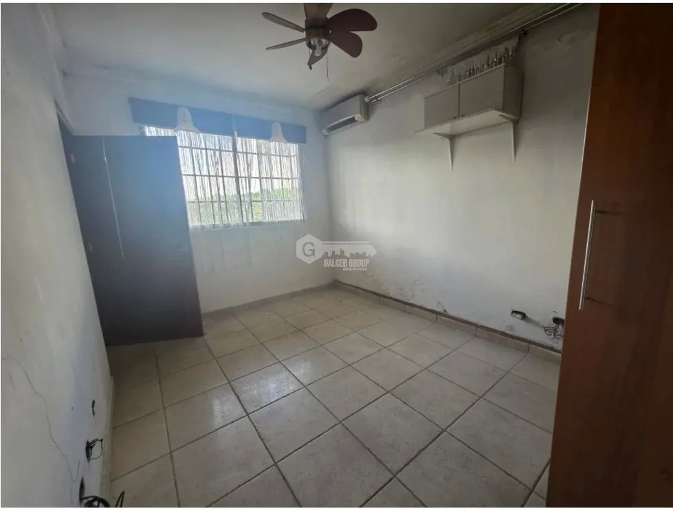Single Family House for sale in Dos Mares
