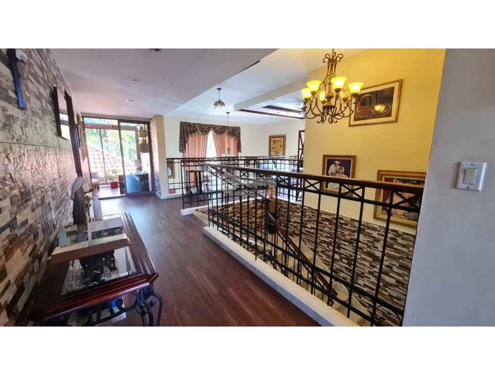 Single Family House for sale in Clayton
