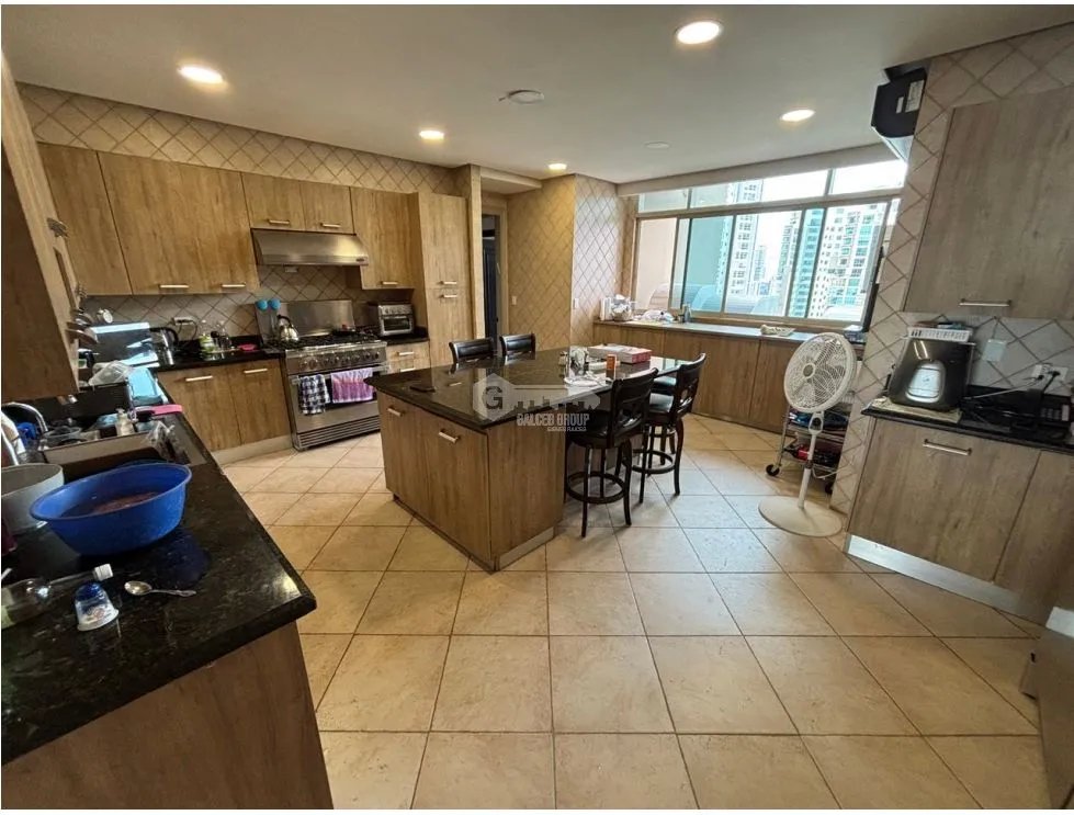 Apartment for sale in Punta Pacifica