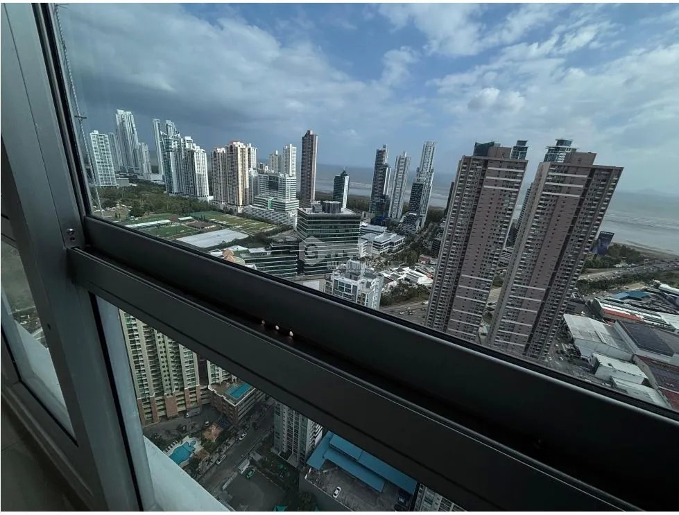 SE VENDE PENTHOUSE EN COSTA DEL ESTE PH TOP TOWER 236M AMOBLADO