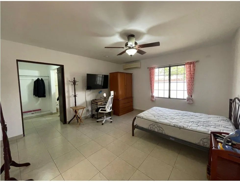 Single Family House for rent in Altos de Panama