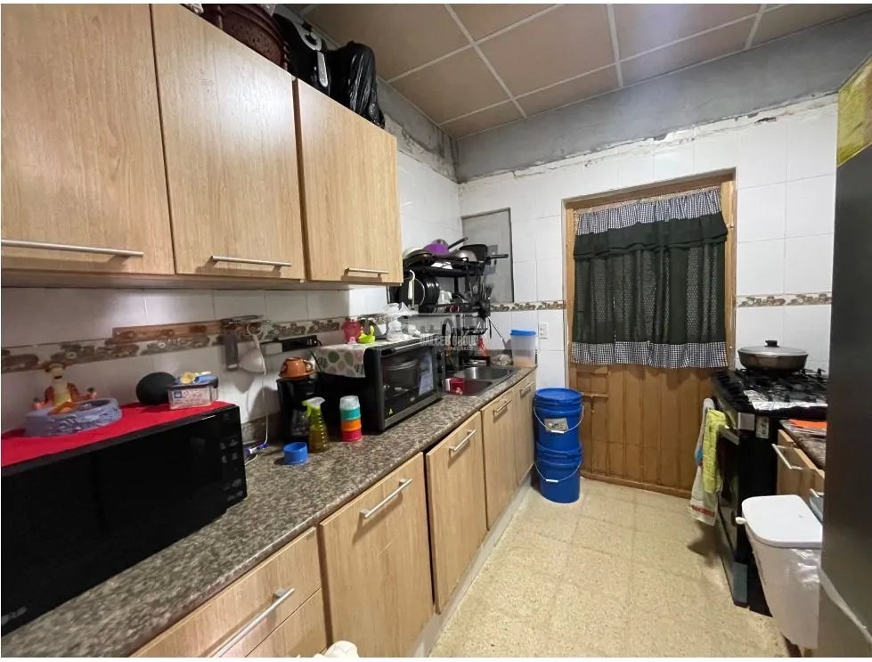 SE VENDE CASA EN SAN ISIDRO RES. CAMPO VERDE DE 3 HABITACIÓNES Y PATIO