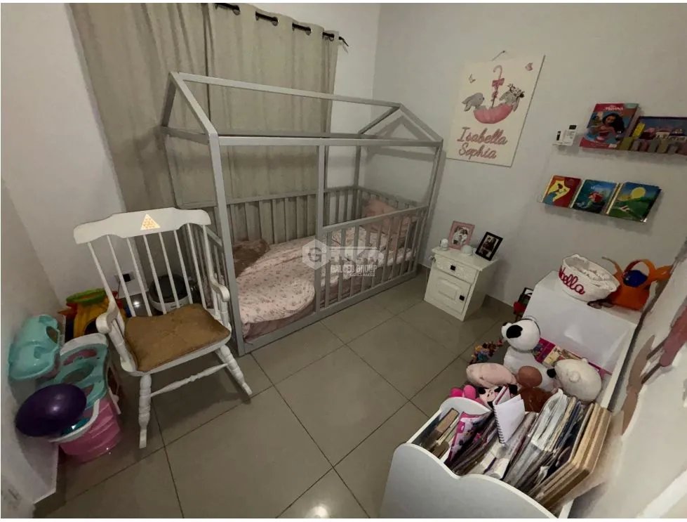 VILLA LUCRE / 330M / 4 HABITACION / 2 BAÑOS / TERRAZA / 1 PARKING