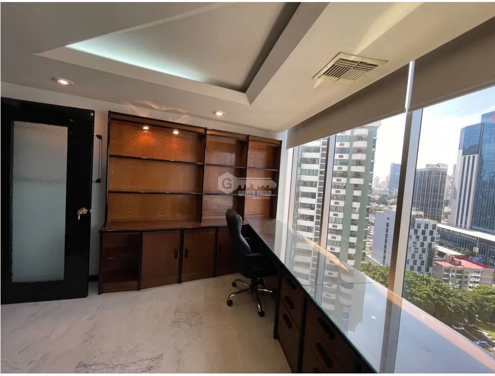 ALQUILER DE OFICINA DE 88M EN OBARRIO PH TORRE ADVANCE AMOBLADA