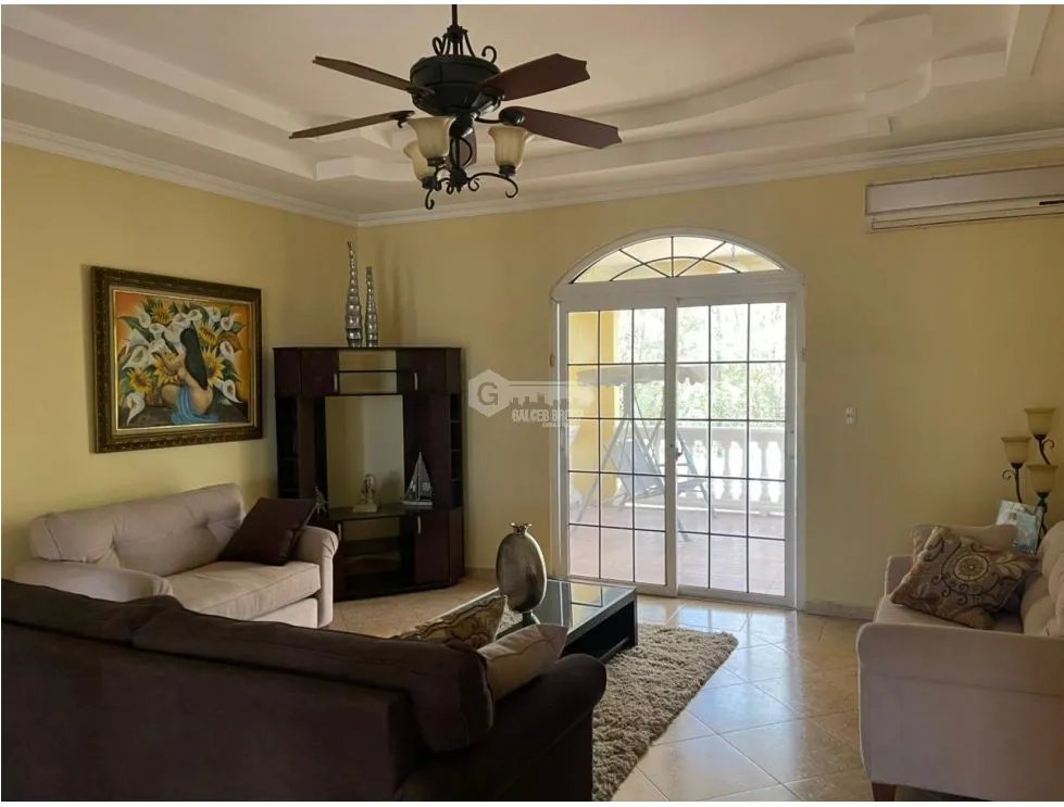 RAINFOREST VILLAGE / ANCÓN / 4 HABITACIÓN / 762M / PATIO / TERRAZA