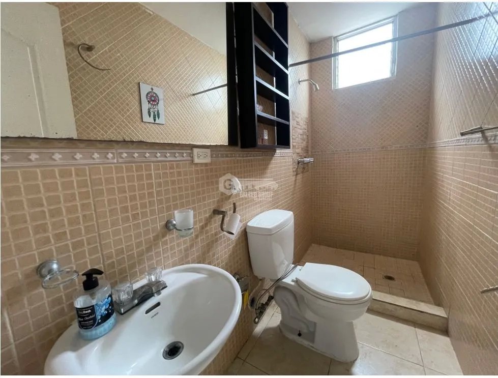 SE VENDE APARTAMENTO EN CARRASQUILLA PH METRO TOWER CON PISCINA