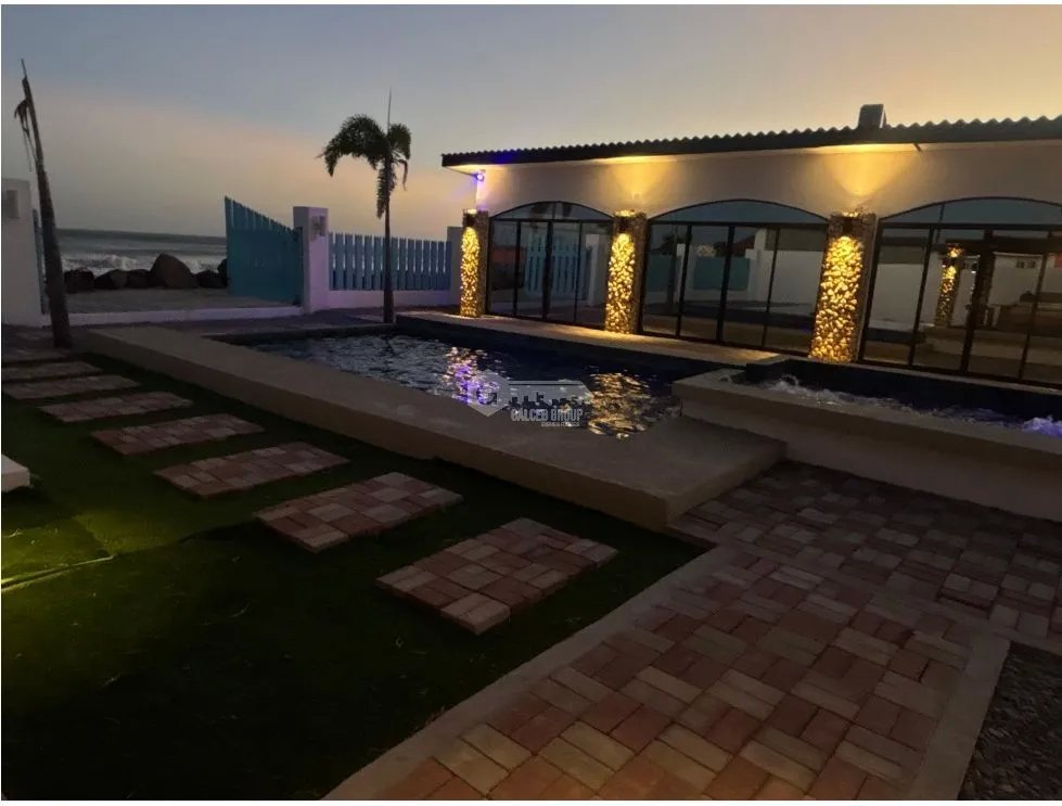 REMATO CASA DE 910M DE 2 HABITACIONES FRENTE AL MAR EN MALIBU