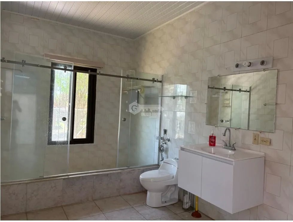 Single Family House for sale in Coronado
