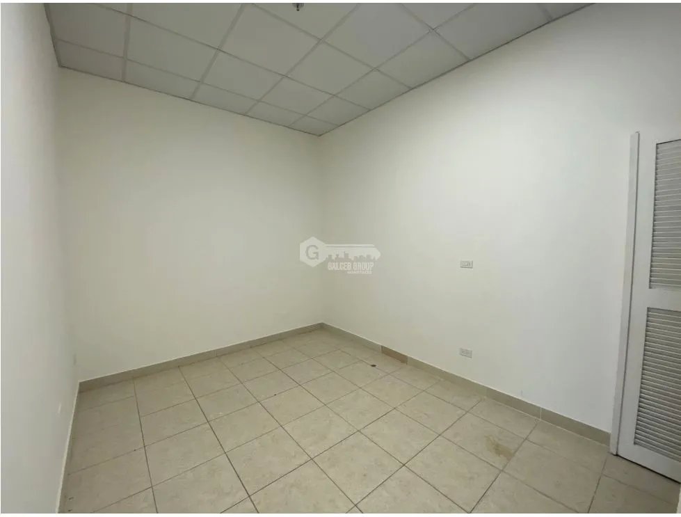 LOCAL / COSTA DEL ESTE / PLAZA 507 / 94M / PLANTA ALTA / 3 PARKING