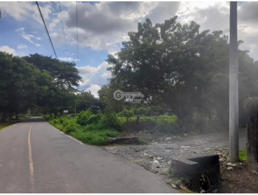 COCLE / RIO HATO / 5606M / SOBRE LA VIA / TOPOGRAFIA PLANA / AG