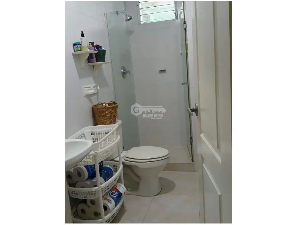 Apartment for sale in Edison Park