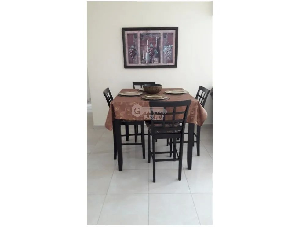 Apartment for sale in Edison Park