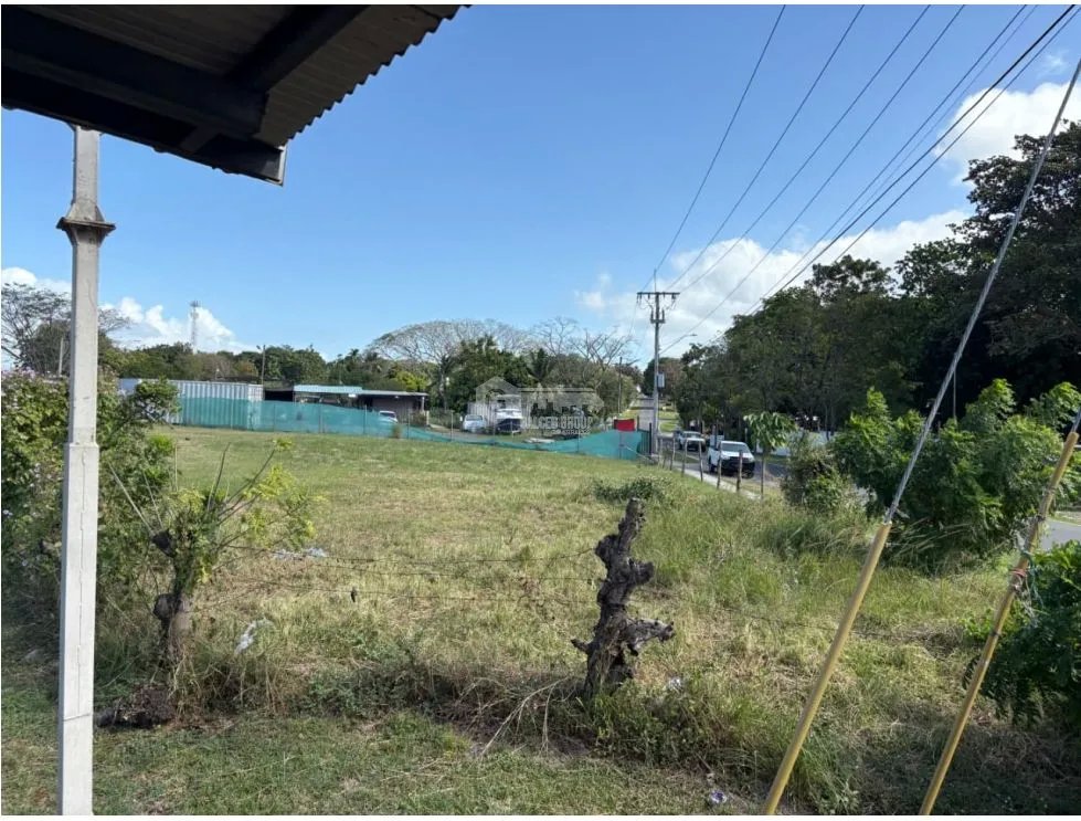 SE VENDE TERRENO COMERCIAL DE 6254M EN VIA PANAMERICANA / AG