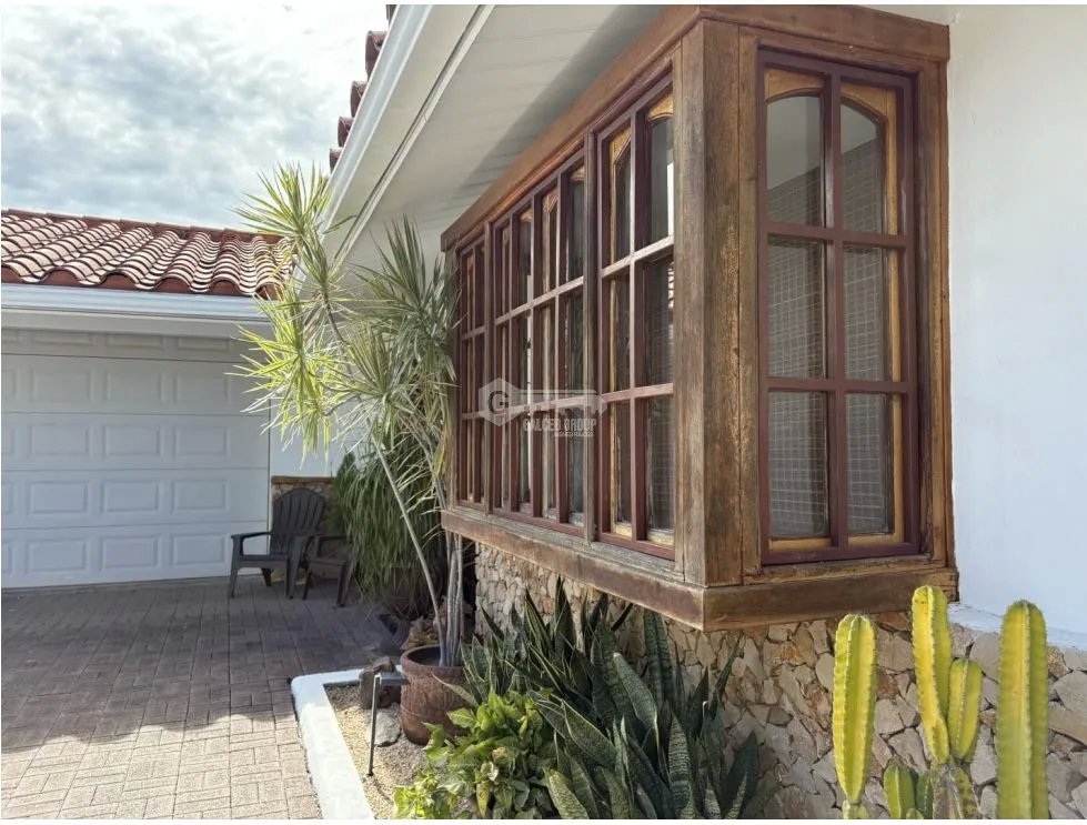 Single Family House for sale in San Carlos