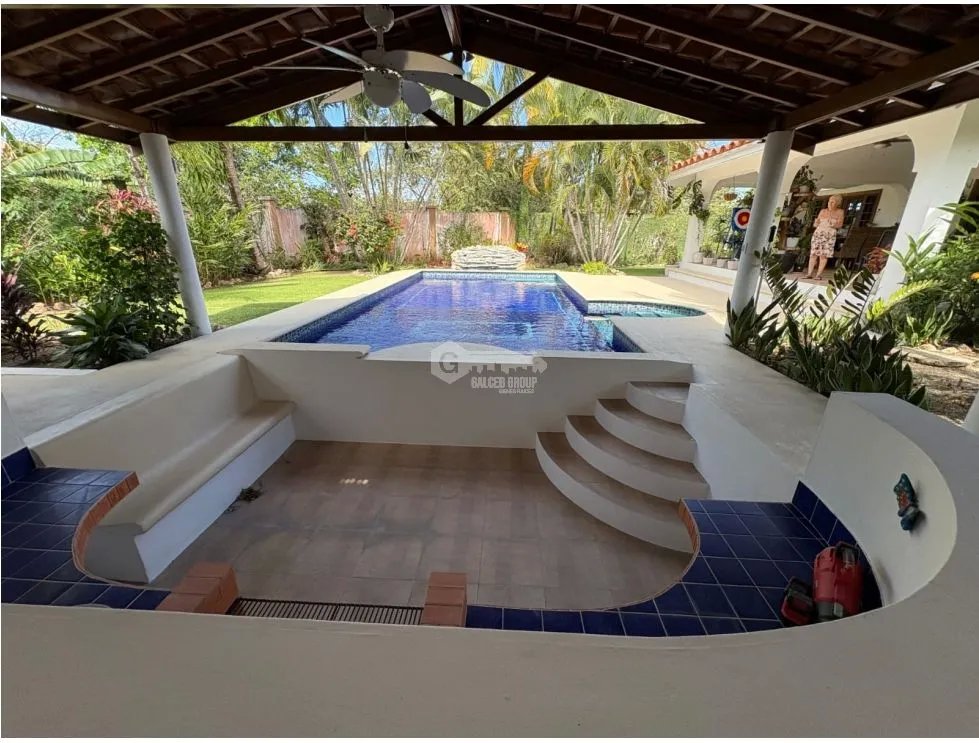 Single Family House for sale in San Carlos
