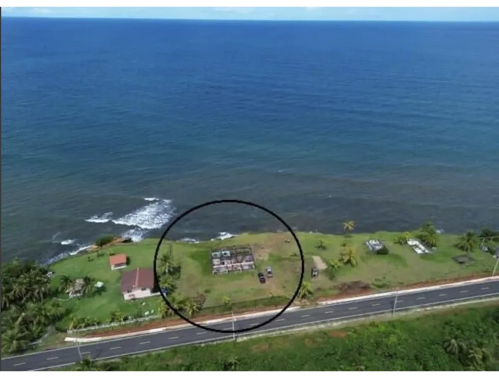 TERRENO FRENTE AL MAR / COLON PALMAS BELLAS / 2500M / ORILLA CALLE