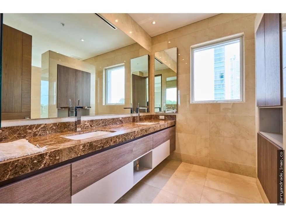 Apartment for sale in Costa del Este