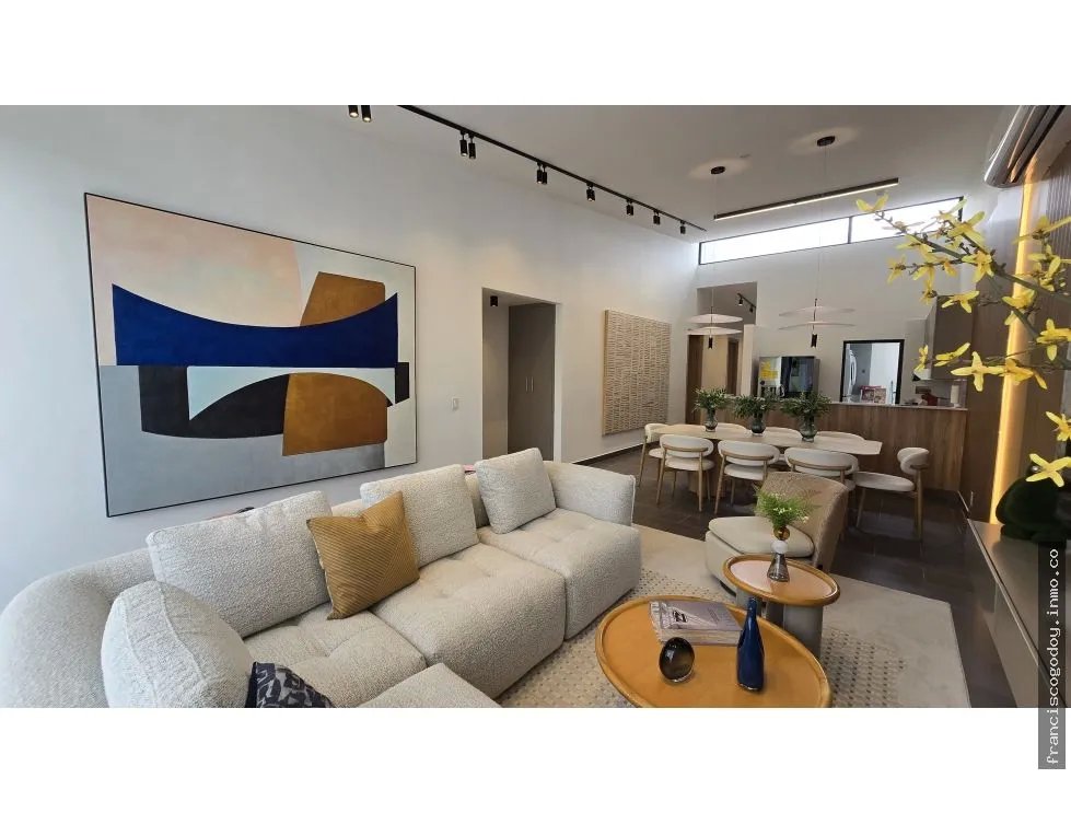 Single Family House for sale in Condado del Rey