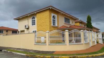 Casas en Villa Lucre (1 habitacion) | InmoPanama