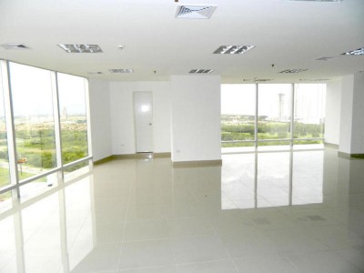 50619 - Costa del este - offices