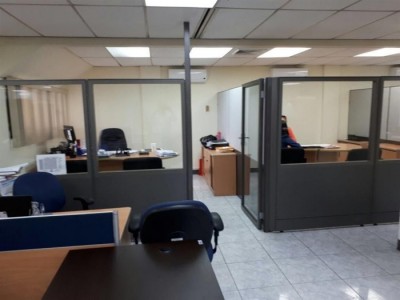 Spacious office for rent, located at av. balboa, furnished, with divisions and 24 hour security. - 4