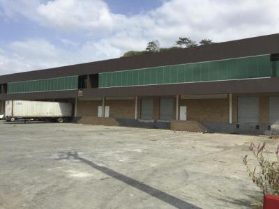 90777 - Milla 8 - warehouses